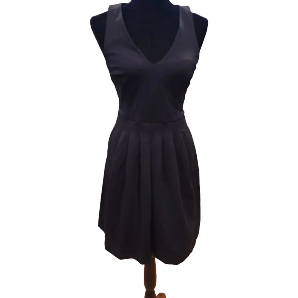 Banana Republic Black Cutout Back Dress Size 0 - Picture 8 of 8